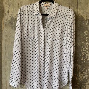 Patterned Black and White Button Up